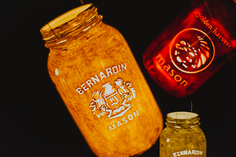 Unique Mason Jar Wedding Detail