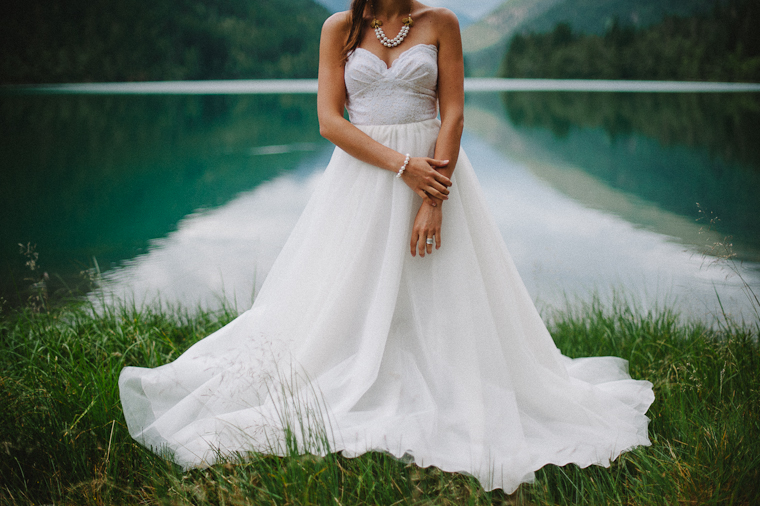 Unique Outdoor Rustic Wedding Picture
