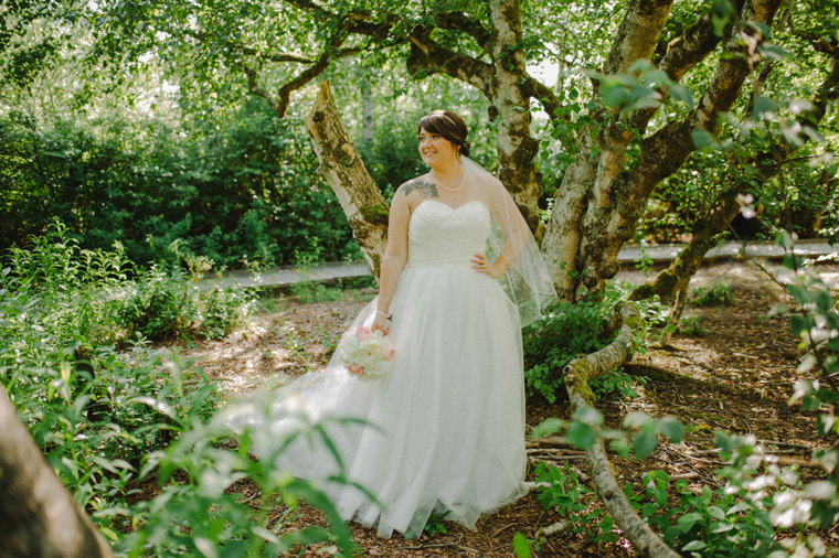 richmond nature park bride portrait