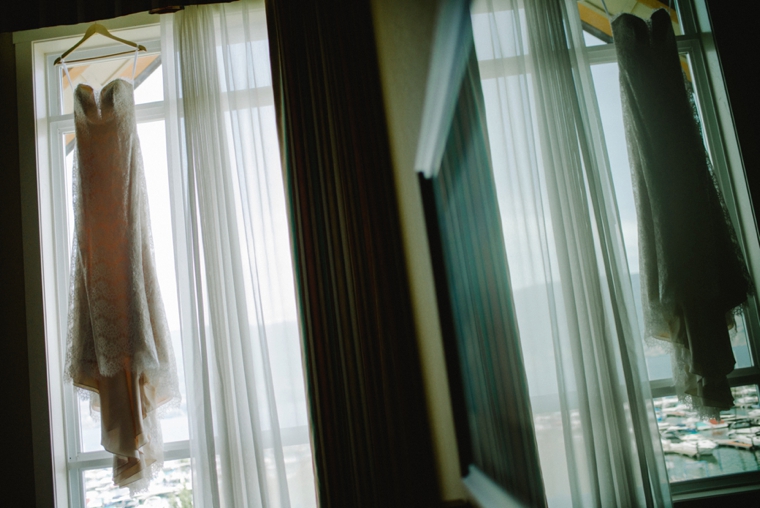 creative wedding dress picture