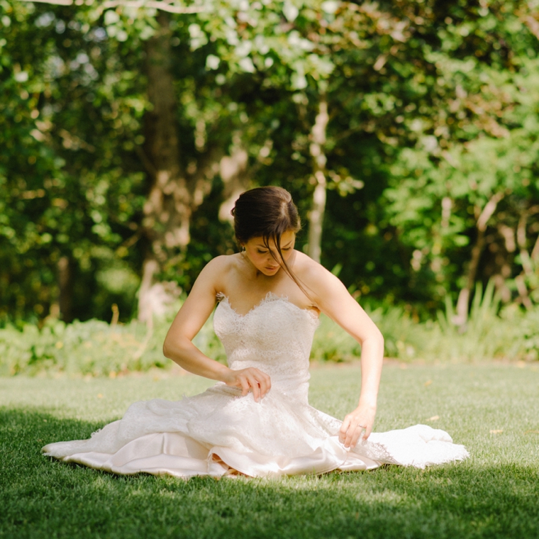 candid penticton wedding photography
