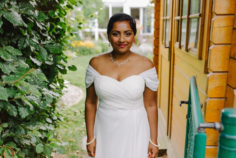 sri lanka bride on her wedding