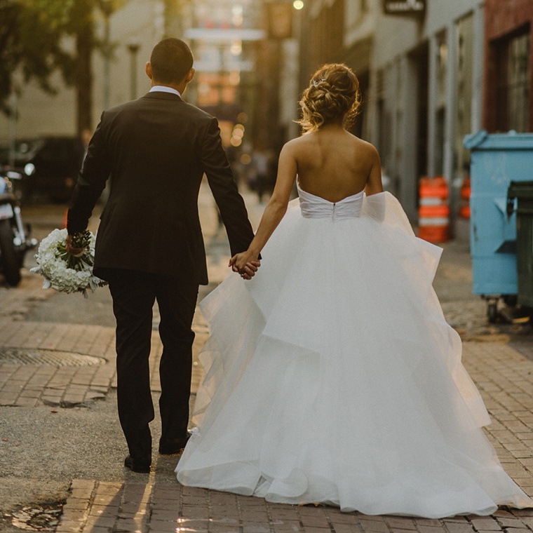 romantic vancouver wedding photos